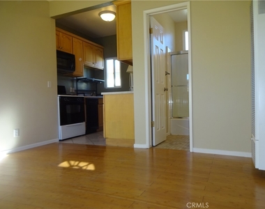 1220 Belmont Avenue - Photo Thumbnail 4