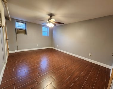 101 East 38th Street - Photo Thumbnail 5
