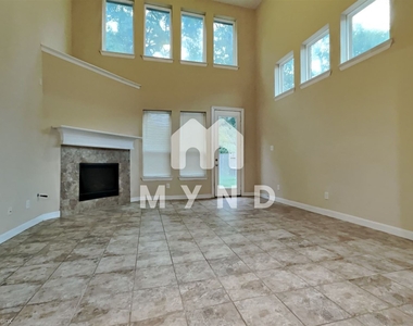 4918 Woodbury Mill Dr - Photo Thumbnail 4