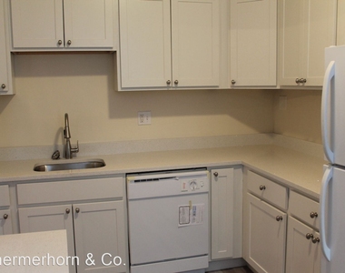 704-10 Hinman Ave. - Photo Thumbnail 2