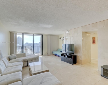 2401 S Ocean Dr - Photo Thumbnail 4