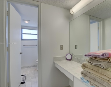 2401 S Ocean Dr - Photo Thumbnail 28