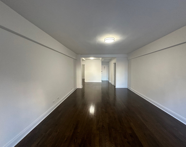219 East 69th Street - Photo Thumbnail 1