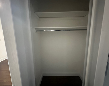 219 East 69th Street - Photo Thumbnail 16