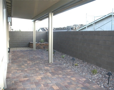 9752 Pacific Pine Street - Photo Thumbnail 19