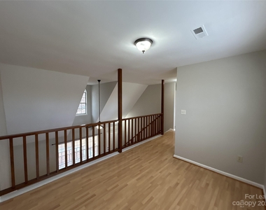 3805 Rosedown Drive - Photo Thumbnail 17