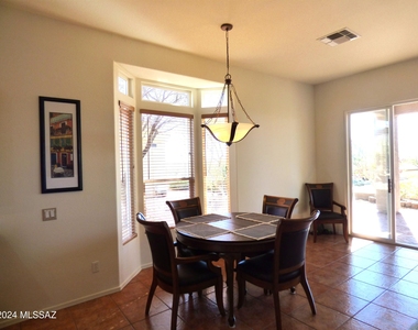 12938 N Sunrise Canyon Lane - Photo Thumbnail 9