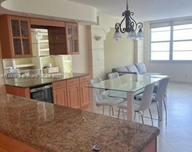 3725 S Ocean Dr - Photo Thumbnail 1