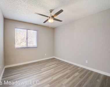 4529 W Ocotillo Rd - Photo Thumbnail 11