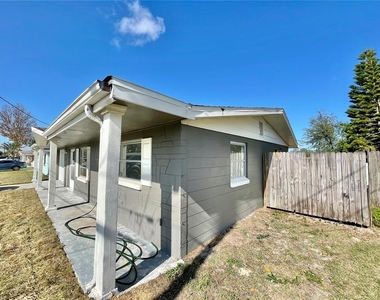 5207 Suwannee Drive - Photo Thumbnail 10