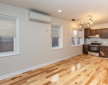 15 E Lancaster Avenue - Photo Thumbnail 9