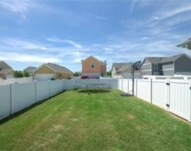 9120 Cape Cod Boulevard - Photo Thumbnail 2