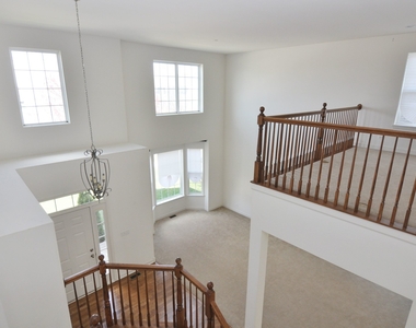 5897 Chatham Drive - Photo Thumbnail 18