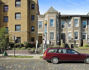 3538 10th St Nw - Photo Thumbnail 0