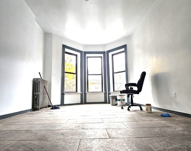 121 Martense Street - Photo Thumbnail 7