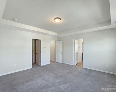 8227 Cornhill Avenue - Photo Thumbnail 10