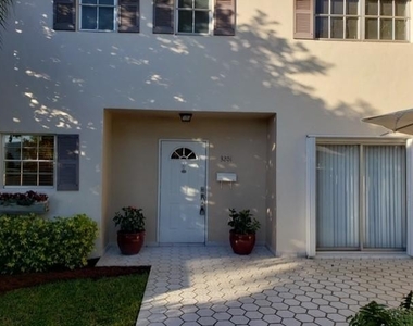 3201 S Palm Aire Drive - Photo Thumbnail 25