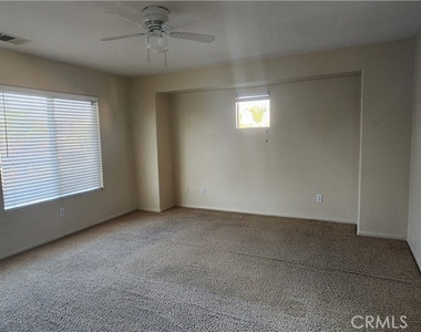 3072 Thyme Way - Photo Thumbnail 15