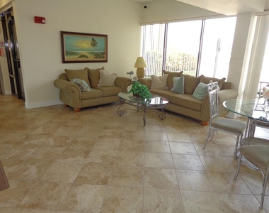 1591 Gulf Boulevard - Photo Thumbnail 5