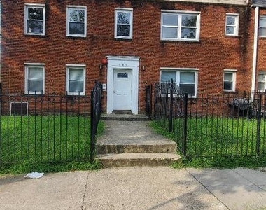 443 Orange St Se - Photo Thumbnail 2