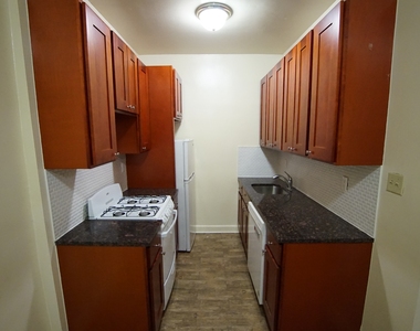 74-10 35th Avenue - Photo Thumbnail 8