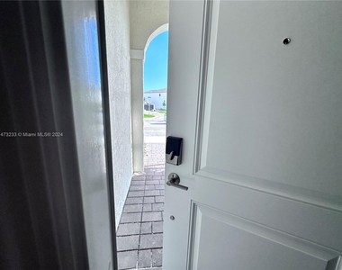 12883 Sw 234th Street - Photo Thumbnail 69