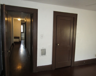 3209 N Park Avenue - Photo Thumbnail 28