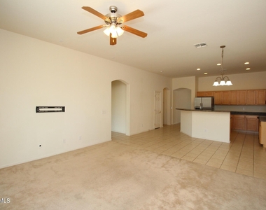 2419 W Crimson Terrace - Photo Thumbnail 9