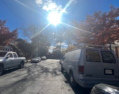 508 East 45 Street - Photo Thumbnail 12
