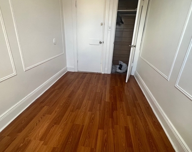 508 East 45 Street - Photo Thumbnail 6