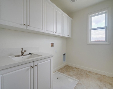 20156 W Cromwell Way - Photo Thumbnail 25