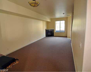 2523 Woodside Blvd - Photo Thumbnail 7