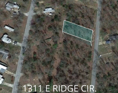 1311 E. Ridge Cir. - Photo Thumbnail 4