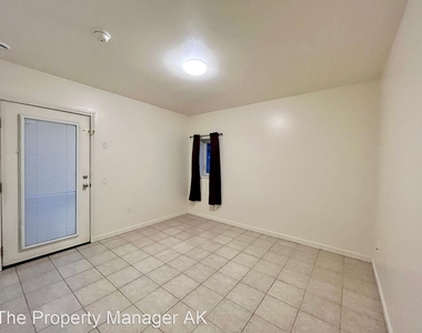 1555 Eielson St - Photo Thumbnail 6