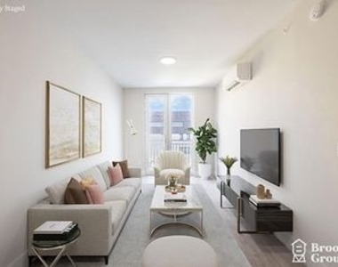 1711 Hancock Street - Photo Thumbnail 8