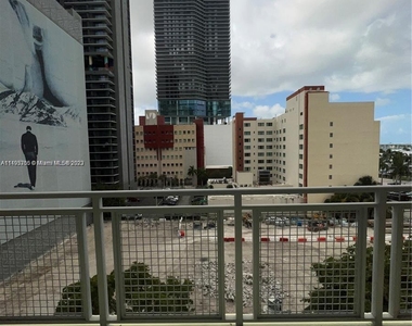 244 Biscayne Blvd - Photo Thumbnail 23