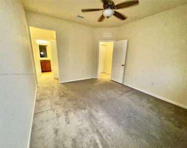 8650 Nw 97 Av - Photo Thumbnail 24