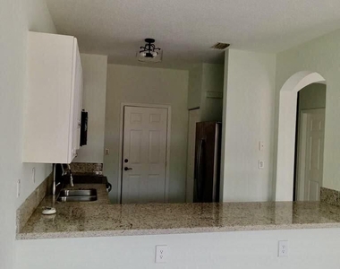 5090 Sw 136 Avenue - Photo Thumbnail 10