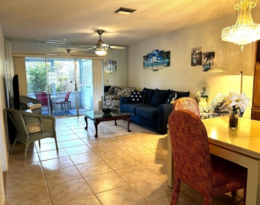 5200 Privet Place - Photo Thumbnail 12