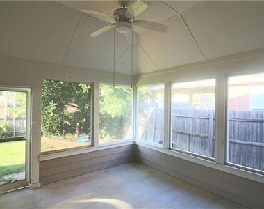 5100 Escambia Terrace - Photo Thumbnail 21