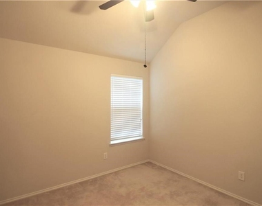 5100 Escambia Terrace - Photo Thumbnail 17