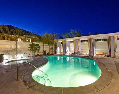 870 E Palm Canyon Drive - Photo Thumbnail 18