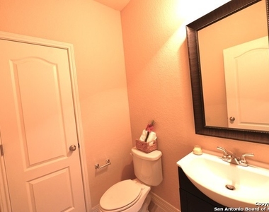 4928 Eagle Valley St - Photo Thumbnail 27