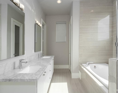 2213 Pease Street - Photo Thumbnail 14
