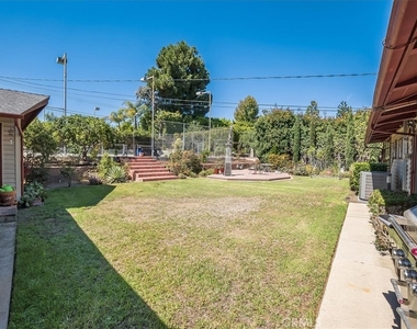 7107 S Sepluveda Boulevard - Photo Thumbnail 17