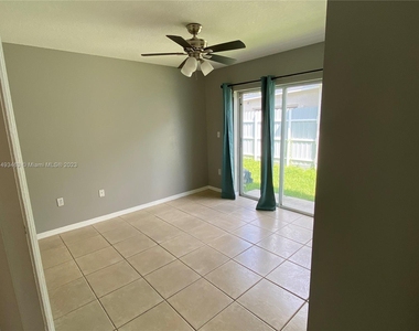 17136 Sw 143rd Pl - Photo Thumbnail 11