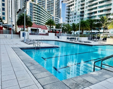 1155 Brickell Bay Dr - Photo Thumbnail 19