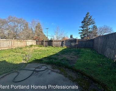 10750 Ne Sacramento Street - Photo Thumbnail 19