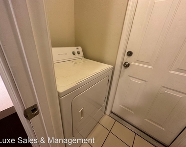 1738 West Palm Place - Photo Thumbnail 10