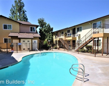 9658 Winter Gardens Blvd. - Photo Thumbnail 13